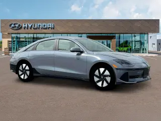 Hyundai IONIQ 6 2025 SE Sedán de 4 puertas