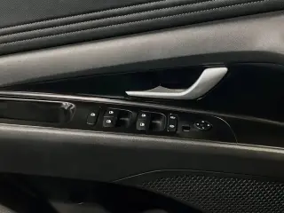 Hyundai ELANTRA Híbrido 2023 Limited 4dr Sedán