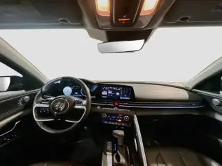 Hyundai ELANTRA Híbrido 2023 Limited 4dr Sedán
