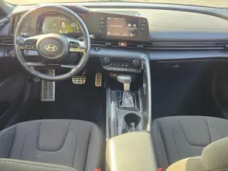 Hyundai ELANTRA 2025 SEL Sport 4dr Sedán