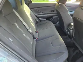 Hyundai ELANTRA 2025 SEL Sport 4dr Sedán