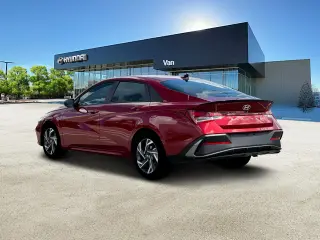 Hyundai ELANTRA 2025 SEL Sport 4dr Sedán