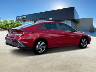 Hyundai ELANTRA 2025 SEL Sport 4dr Sedán
