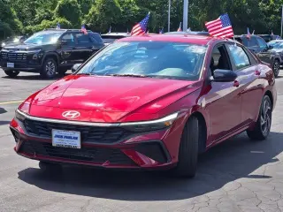 Hyundai ELANTRA 2025 SEL Sport 4pt Sedán