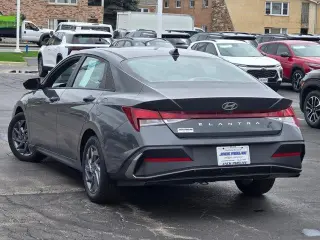 Hyundai ELANTRA 2024 SEL 4dr Sedán