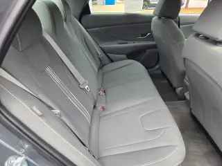 Hyundai ELANTRA 2024 SEL 4dr Sedán