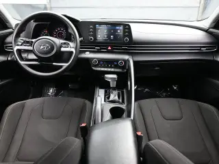 Hyundai ELANTRA 2022 SEL Sedán 4 puertas SULEV