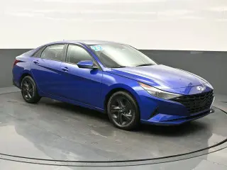 Hyundai ELANTRA 2022 SEL Sedán 4 puertas SULEV