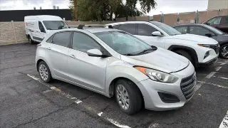 Hyundai ELANTRA GT 2016 4 puertas Hatchback 6M