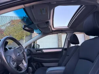 Subaru Legacy 2015