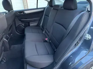 Subaru Legacy 2015