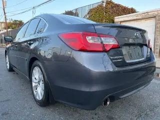 Subaru Legacy 2015