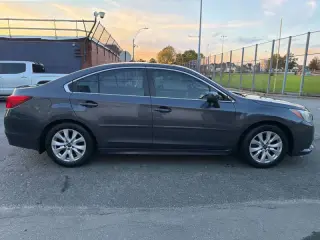 Subaru Legacy 2015