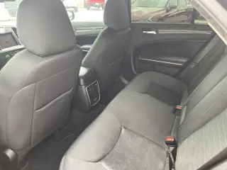 Chrysler 300 2020