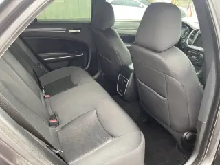 Chrysler 300 2020