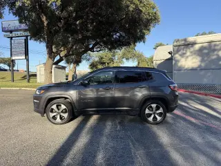 2017 Jeep Compass