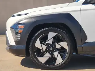 Hyundai KONA 2024 Crossover de 4 puertas Limited