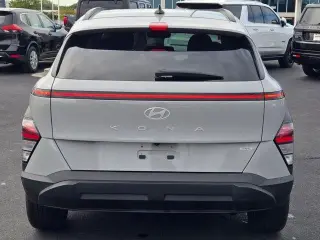 Hyundai KONA 2025 AWD SEL 4 puertas Crossover