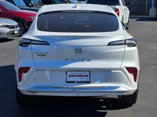 Buick Envista 2025 Crossover de 4 puertas Avenir