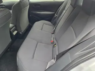 Toyota Corolla 2023 LE Sedán de 4 puertas