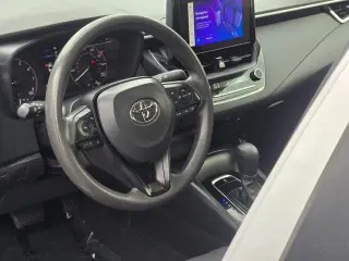 Toyota Corolla 2023 LE Sedán de 4 puertas