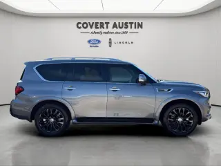 INFINITI QX80 2019 Luxe SUV de 4 puertas