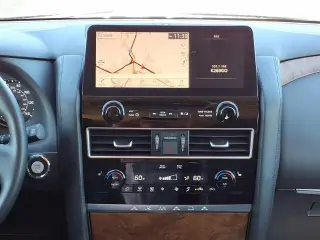 Nissan Armada 2023 4x2 SL SUV de 4 puertas