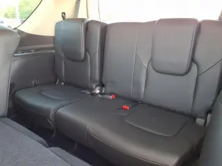 Nissan Armada 2023 4x2 SL SUV de 4 puertas