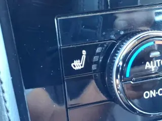 Nissan Armada 2023 4x2 SL SUV de 4 puertas