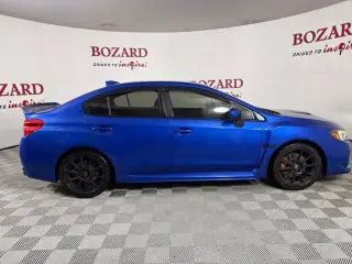 Subaru WRX 2017 AWD Limited 4dr Sedan 6M