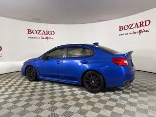 Subaru WRX 2017 AWD Limited 4dr Sedan 6M