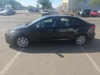 Toyota Corolla 2021 LE 4dr Sedán