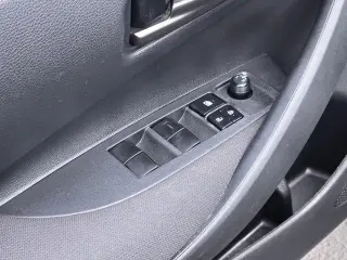 Toyota Corolla 2024 LE 4dr Sedán