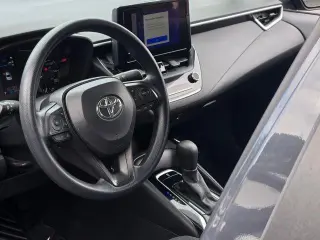 Toyota Corolla 2024 LE 4dr Sedán