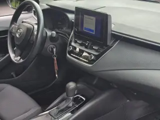 Toyota Corolla 2024 LE 4dr Sedán