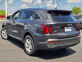 Kia Sorento 2022 AWD LX SUV 4 puertas