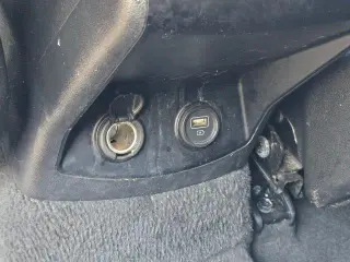 Kia Sorento 2022 AWD LX SUV 4 puertas