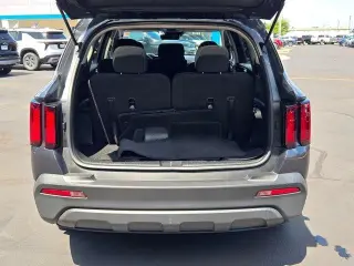 Kia Sorento 2022 AWD LX SUV 4 puertas