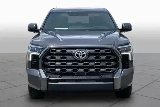 Toyota Tundra 2023 4x2 Platinum 4dr CrewMax Cab Pickup SB