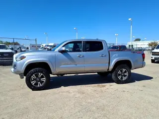 Toyota Tacoma 2019 4x4 SR V6 4dr Double Cab 5.0 ft SB