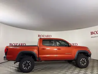 Toyota Tacoma 2018 4x4 TRD Pro 4dr Double Cab 5.0 ft SB 6M