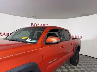 Toyota Tacoma 2018 4x4 TRD Pro 4dr Double Cab 5.0 ft SB 6M