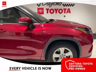 Toyota Highlander 2022 LE 4 puertas SUV