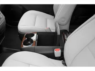 Toyota Sienna 2015 XLE 7 pasajeros asiento de acceso automático 4 puertas minivan