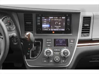 Toyota Sienna 2015 XLE 7 pasajeros asiento de acceso automático 4 puertas minivan