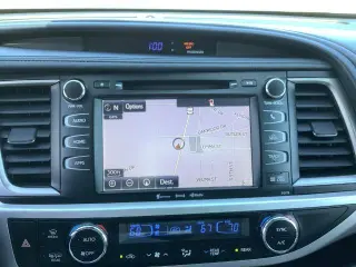 Toyota Highlander 2017 AWD XLE 4dr SUV