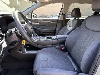 Hyanuaida SANTA FE 2022 AWD SE 4dr Crossover (liberación a mitad de año)