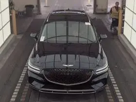 Genesis GV70 2024 AWD 2.5T Standard 4dr SUV