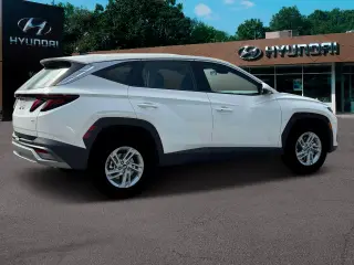 Hyundai TUCSON 2025 AWD SE 4dr SUV