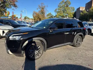 Nissan Pathfinder 2024 AWD SL 4dr SUV